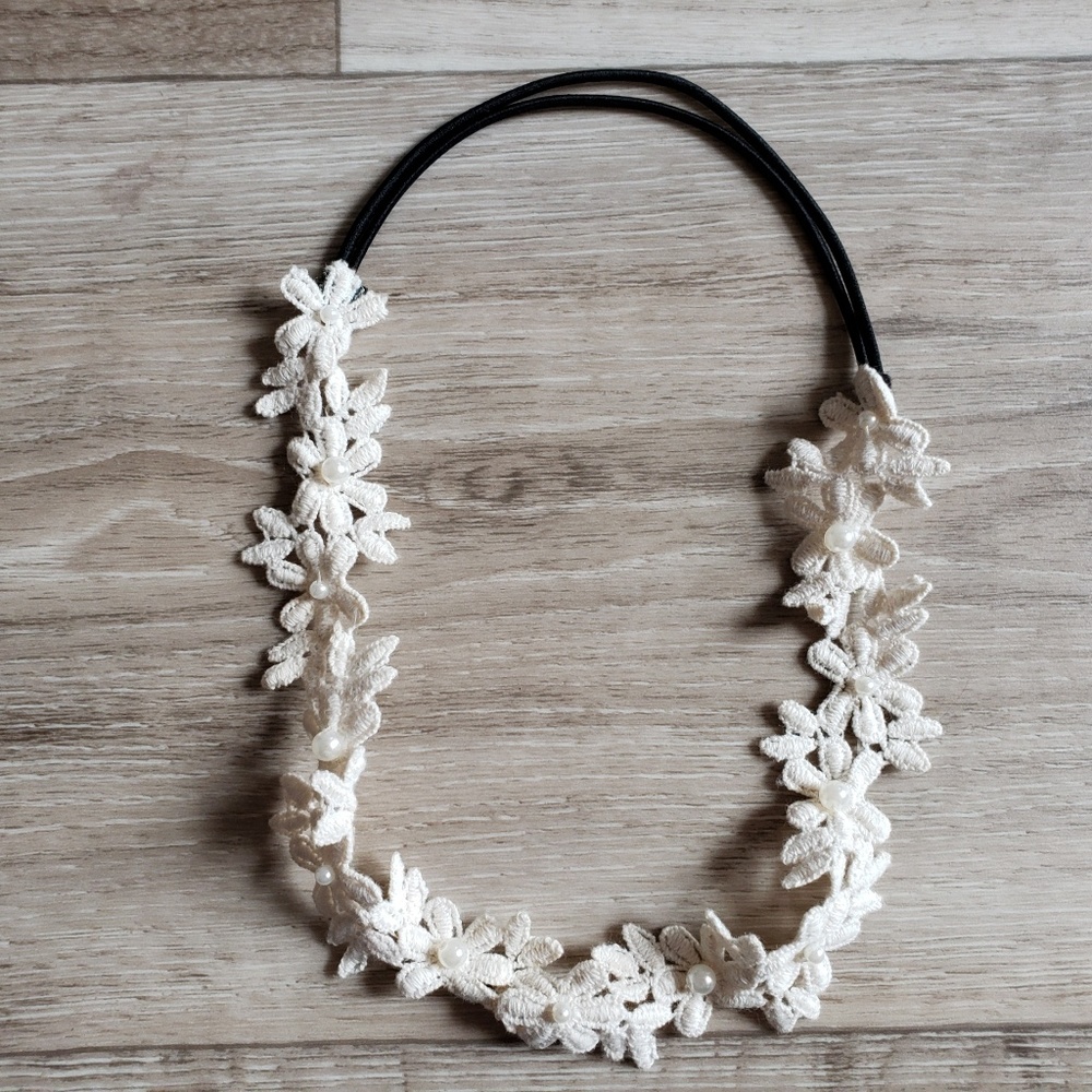 Floral pearl headband